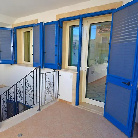Casa Ginestra Dodici By Salento Prime アパート