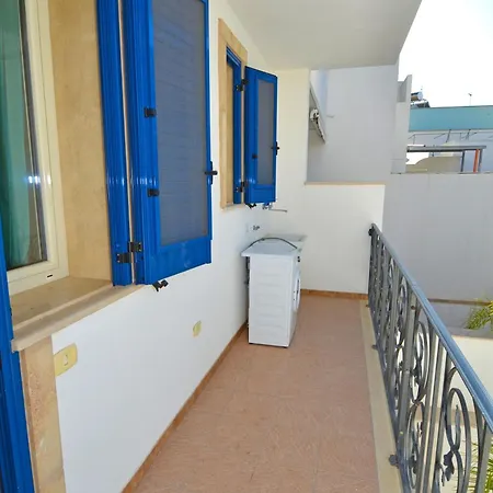 アパート Casa Ginestra Dodici By Salento Prime